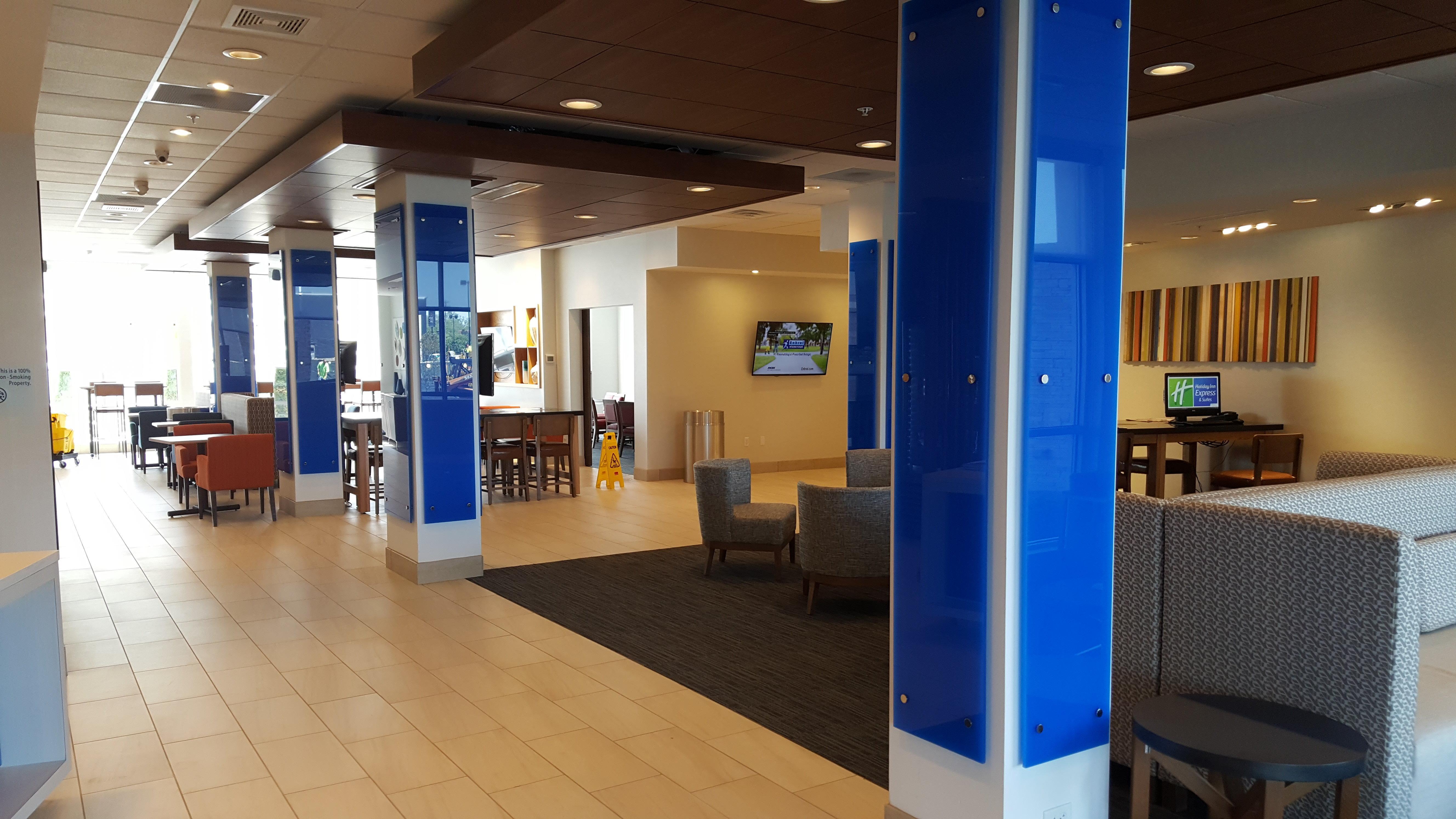 Holiday Inn Express & Suites Toledo West By Ihg Exteriér fotografie