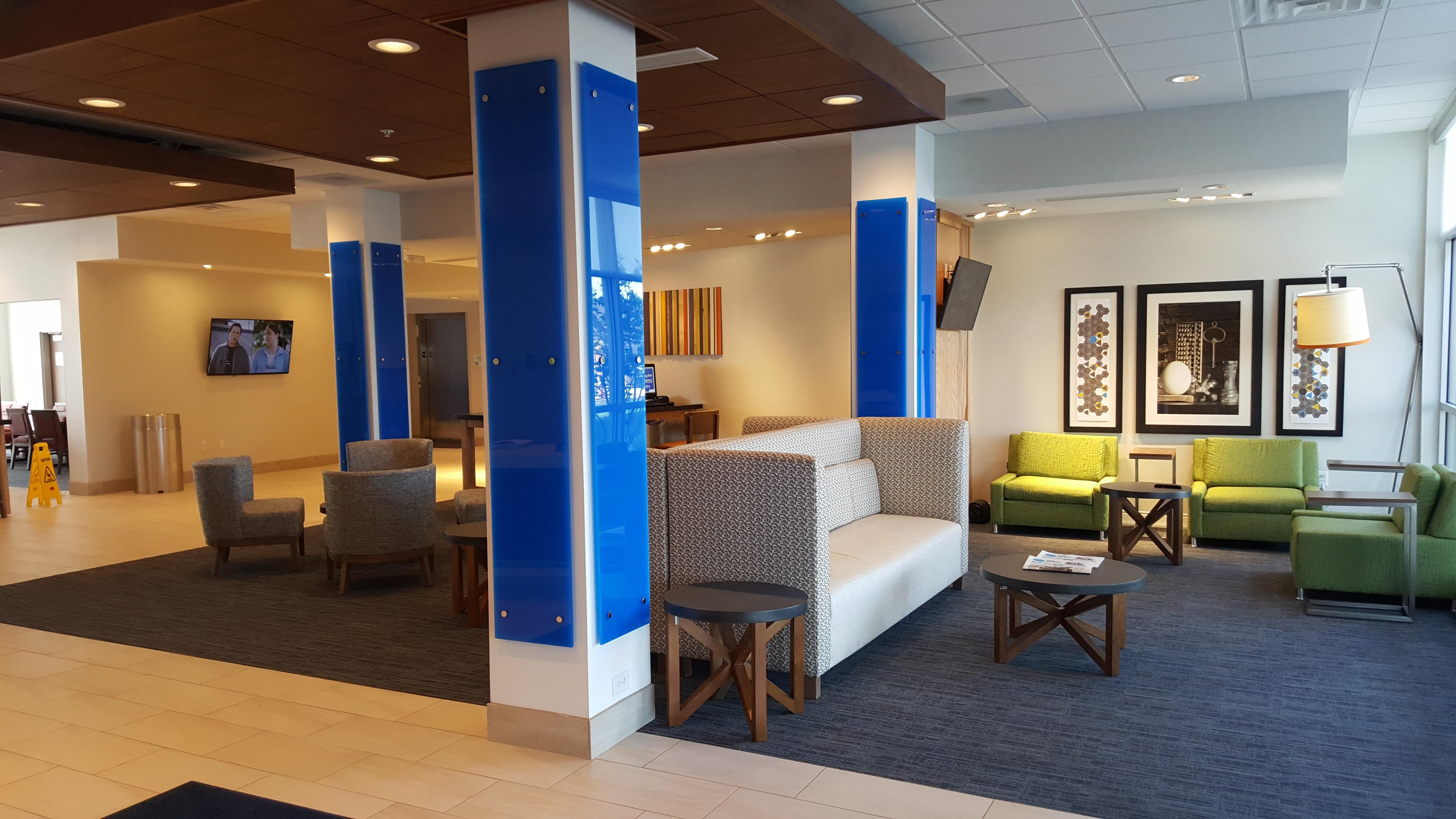 Holiday Inn Express & Suites Toledo West By Ihg Exteriér fotografie